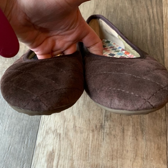 Land’s End brown quilted suede flats - Picture 4 of 4